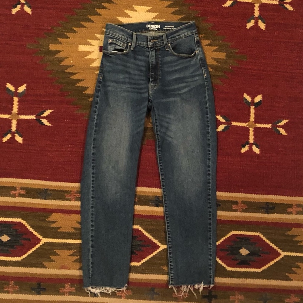Levi’s Denizen High-Rise Vintage Crop Jeans